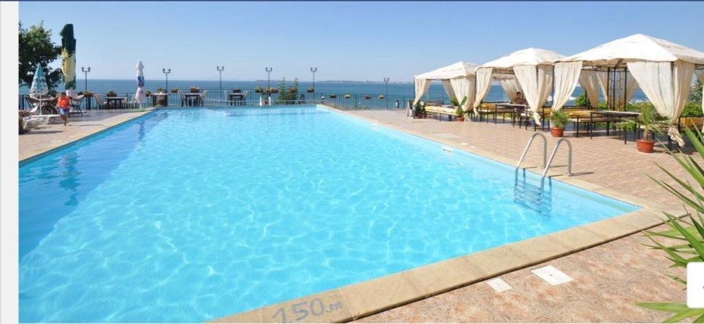 Dolce Vita Sea View Apartment Свети Влас Екстериор снимка