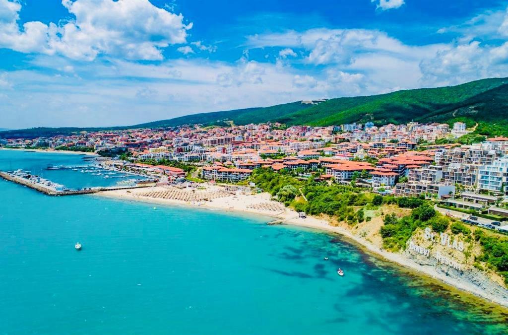 Dolce Vita Sea View Apartment Свети Влас Екстериор снимка
